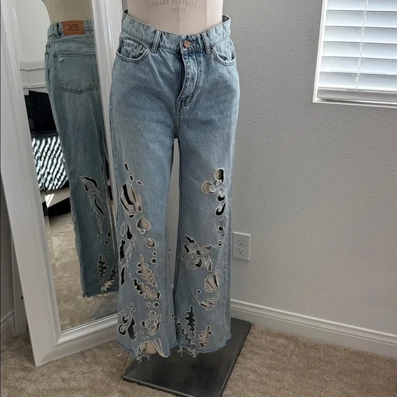 BDG Light Blue Flare Jeans with Artistic Patterns - Picture 1 of 15